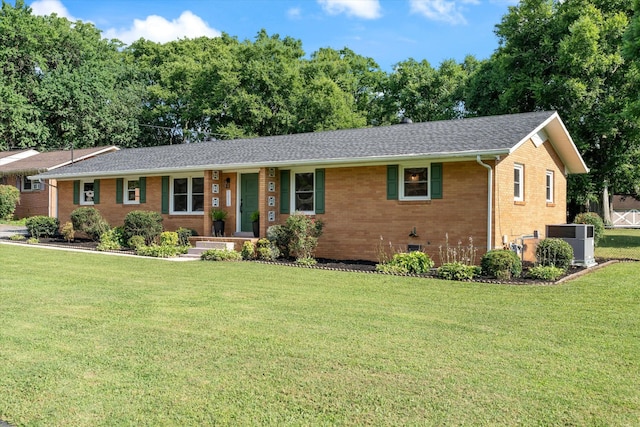 1211 Taylor Pl, Murfreesboro, TN 37129 - single story home featuring brick siding, a front yard, and roof with shingles