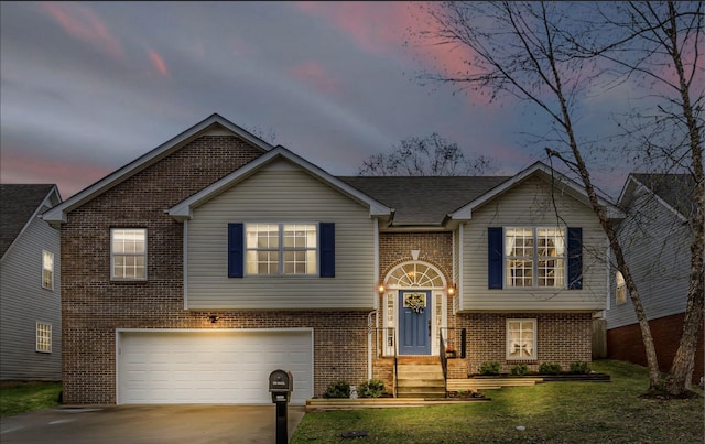 1589 Hedgewood Rd, Clarksville, TN 37042 - photo 1
