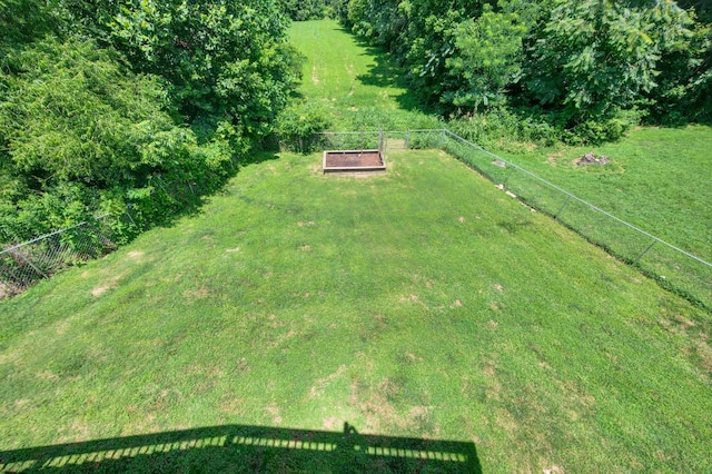 7566 S Swift Rd, Goodlettsville, TN 37072 - view of yard featuring a garden