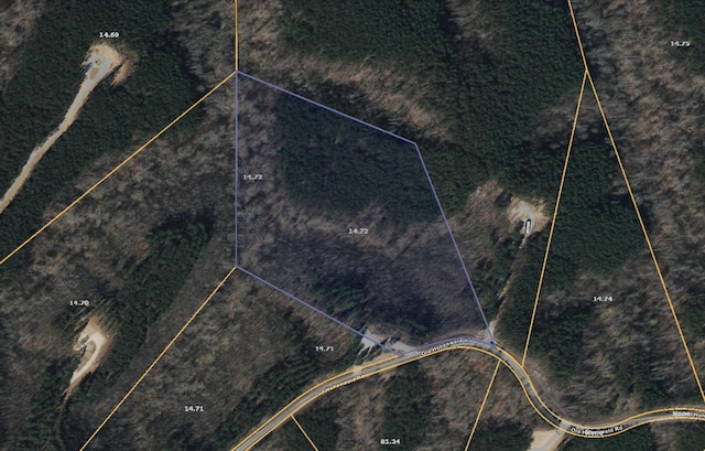 5681 Old Hohenwald Rd, Linden, TN 37096