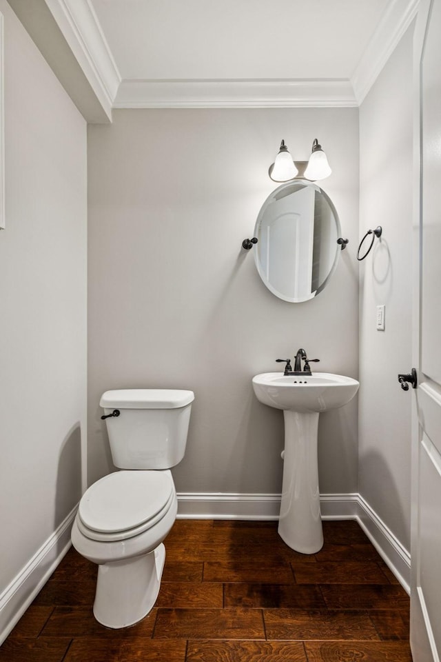 1037 Irish Way, Spring Hill, TN 37174 - bathroom featuring crown molding and hardwood / wood-style floors