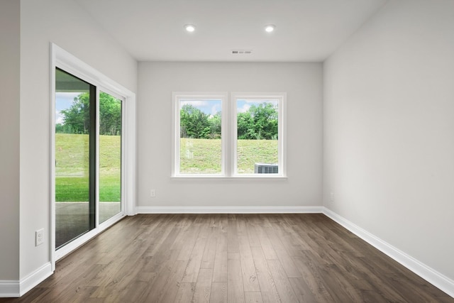1922 Hildebrand Ln, Columbia, TN 38401 - empty room featuring dark wood finished floors and recessed lighting