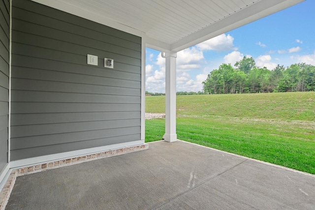 1922 Hildebrand Ln, Columbia, TN 38401 - view of patio