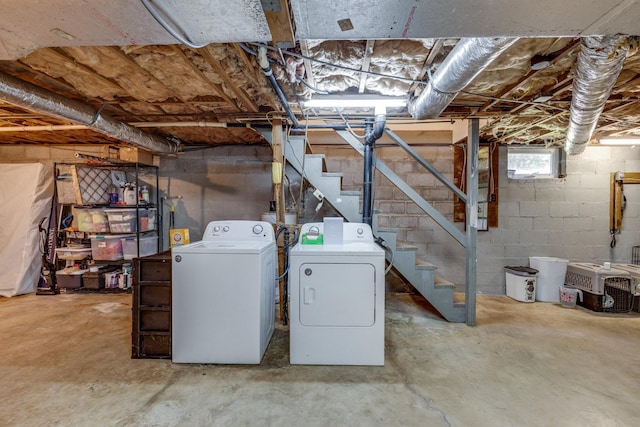 528 Maple St, Pulaski, TN 38478 - below grade area featuring washer and dryer and stairway