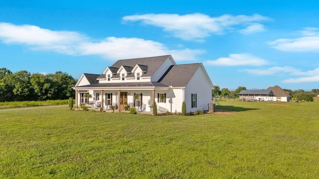 426 Maple Bend Rd, Winchester, TN 37398 - view of front of property featuring a porch and a front lawn