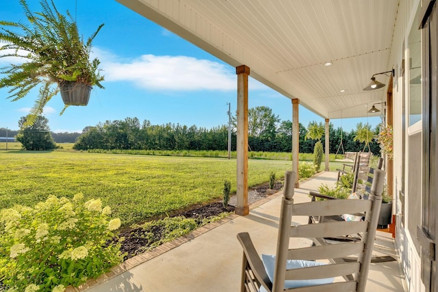 426 Maple Bend Rd, Winchester, TN 37398 - porch featuring a lawn