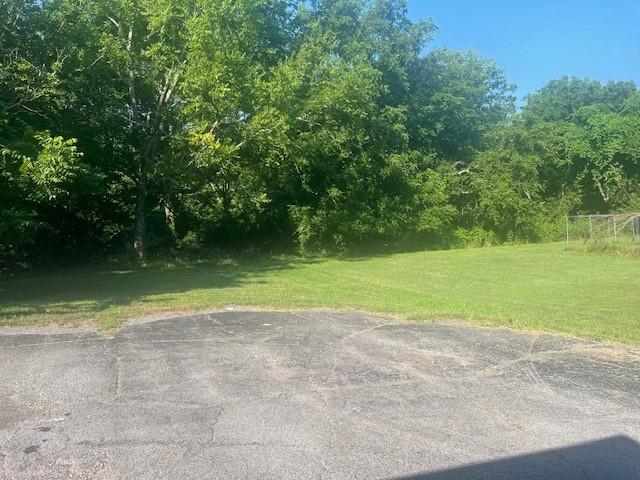 320 Shepherd Hills Dr, Madison, TN 37115 - view of grassy yard