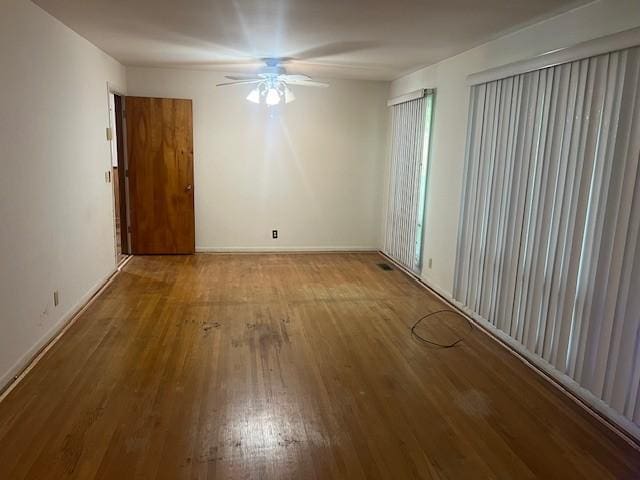 320 Shepherd Hills Dr, Madison, TN 37115 - unfurnished room featuring a ceiling fan and hardwood / wood-style floors