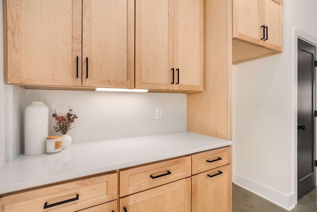 1823 River Dr, Nashville, TN 37218 - kitchen with light brown cabinets and light countertops