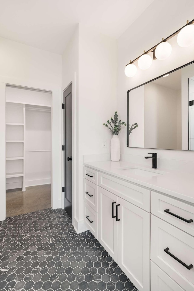 1823 River Dr, Nashville, TN 37218 - bathroom featuring vanity