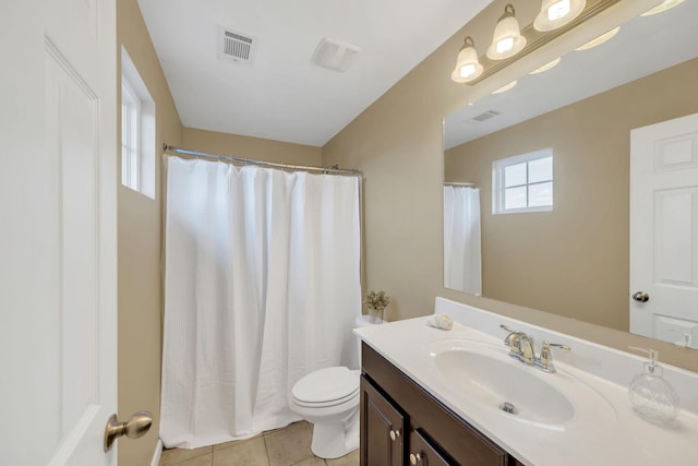 2008 Kingston Pl, Spring Hill, TN 37174 - full bath with vanity, tile patterned floors, and curtained shower