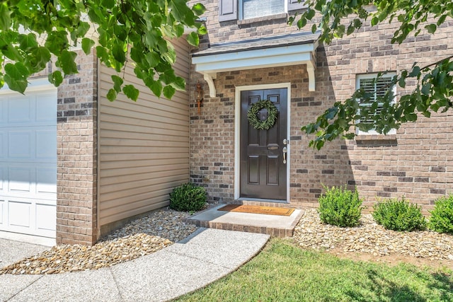 2008 Kingston Pl, Spring Hill, TN 37174 - entrance to property featuring a garage, brick siding, and a high end roof