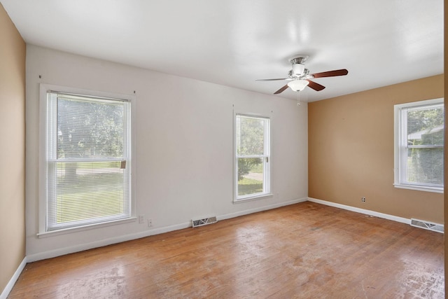 2311 Mayfair Ave, Murfreesboro, TN 37130 - unfurnished room with wood finished floors and ceiling fan