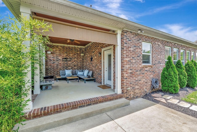 607 Beamon Dr, Franklin, TN 37064 - view of patio / terrace featuring an outdoor hangout area and a ceiling fan
