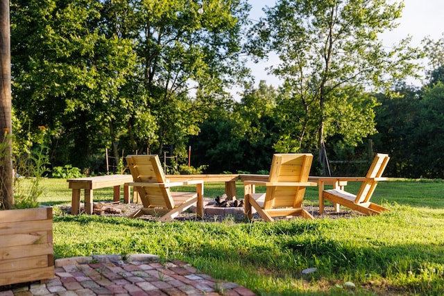 7365 Coldwater Rd, Fairview, TN 37062 - view of green lawn featuring view of scattered trees