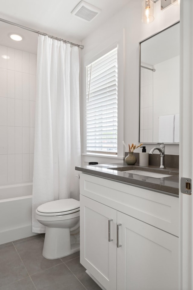 700 N Dupont Ave Unit 207, Madison, TN 37115 - full bathroom with vanity, tile patterned flooring, shower / bath combination with curtain, and recessed lighting