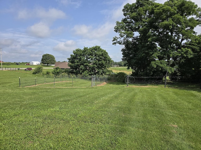 5840 Scottsville Rd, Lafayette, TN 37083 - view of yard with a view of countryside
