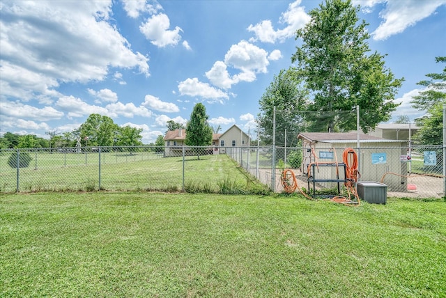125 Clarence Lee Rd, Lancing, TN 37770 - view of yard