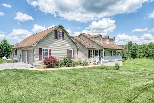 125 Clarence Lee Rd, Lancing, TN 37770 - view of front facade featuring covered porch, a front yard, driveway, and a shingled roof