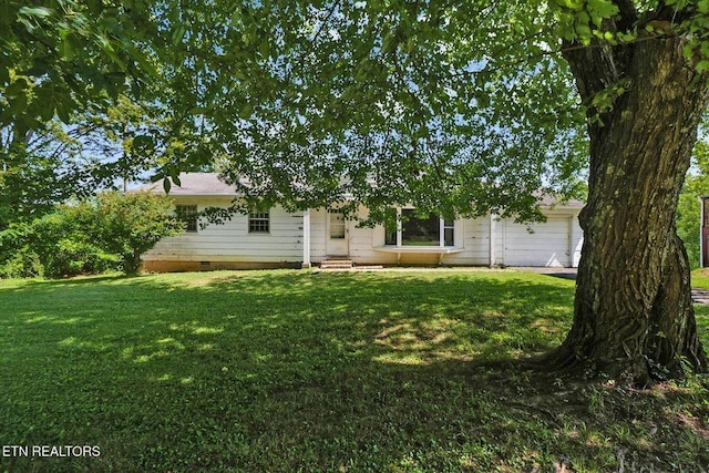 110 Clark Ave, Jamestown, TN 38556 - view of front of property featuring an attached garage, a front yard, entry steps, and crawl space