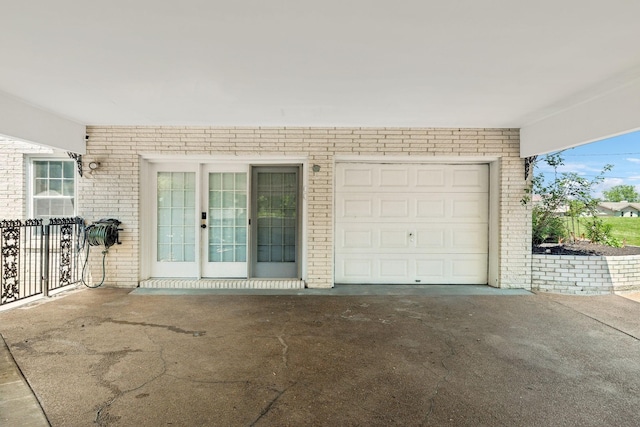223 Kennett Rd, Old Hickory, TN 37138 - view of garage