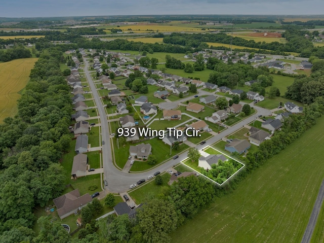 939 Wing Tip Cir, Hopkinsville, KY 42240 - aerial view of property and surrounding area featuring nearby suburban area and property parcel outlined
