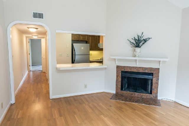 3204 W End Cir Unit 11, Nashville, TN 37203 - photo 2