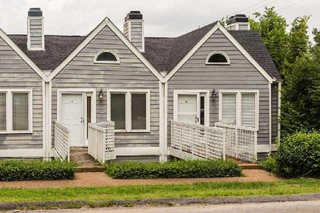 3204 W End Cir Unit 11, Nashville, TN 37203 - photo 1