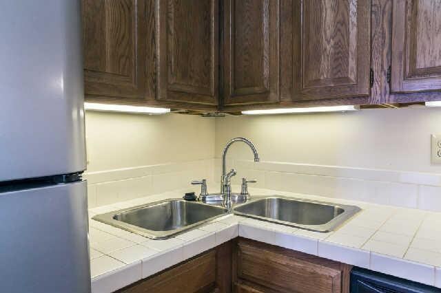 3204 W End Cir Unit 11, Nashville, TN 37203 - photo 4
