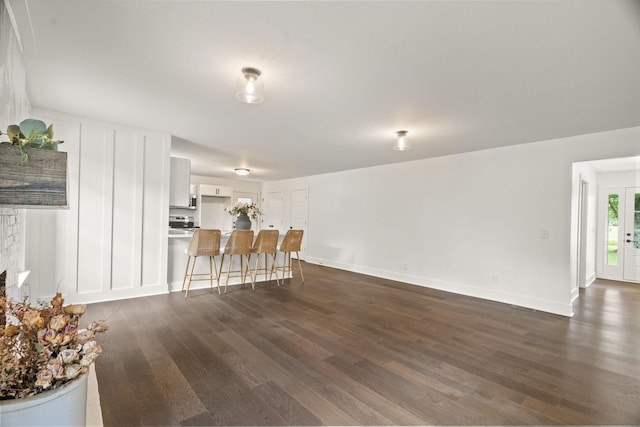 5670 Lakeview Rd, Springfield, TN 37172 - living room with dark wood finished floors