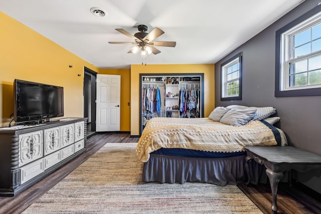 140 Cane Creek Rd, Hohenwald, TN 38462 - bedroom with a closet, wood finished floors, and ceiling fan