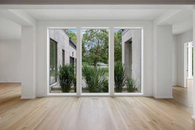 4045 Outer Dr, Nashville, TN 37204 - unfurnished room with wood finished floors and baseboards