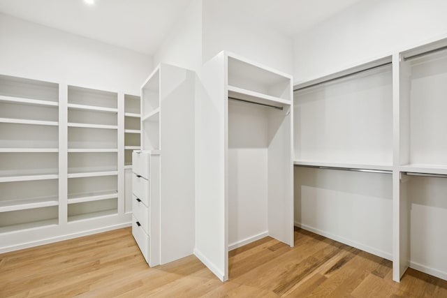 4045 Outer Dr, Nashville, TN 37204 - spacious closet featuring light wood-style floors
