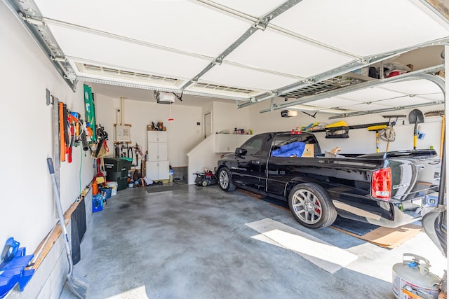 2030 Oliver Dr, Mount Juliet, TN 37122 - garage with a garage door opener