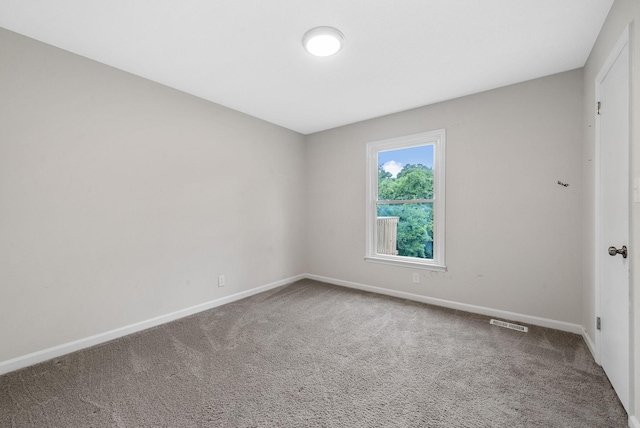 712 Green Valley Ct, Clarksville, TN 37042 - spare room featuring carpet floors and baseboards