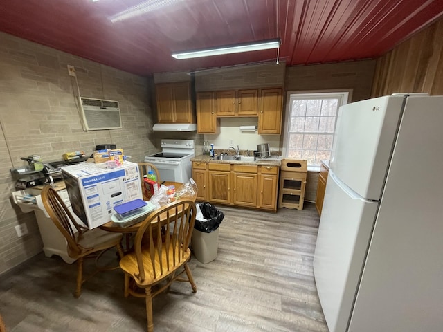 3855 Sulphur Creek Rd, Big Sandy, TN 38221 - photo 33
