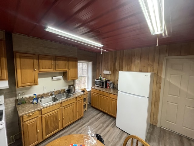 3855 Sulphur Creek Rd, Big Sandy, TN 38221 - photo 32