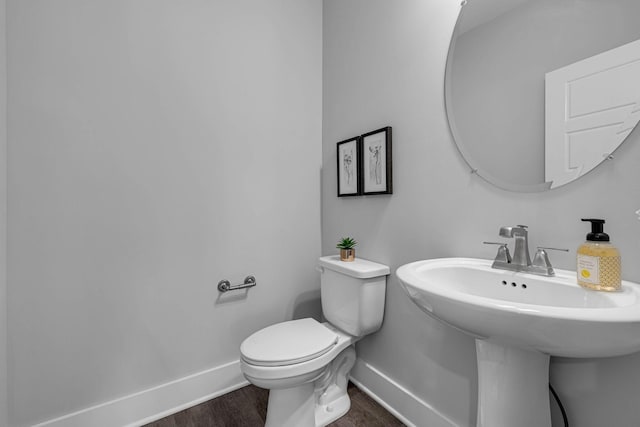 564 Twyla Dr, Lebanon, TN 37087 - half bath featuring baseboards and wood finished floors