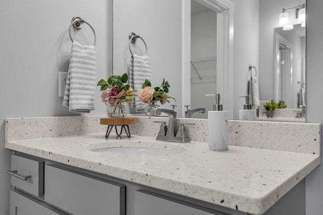 564 Twyla Dr, Lebanon, TN 37087 - bathroom featuring vanity