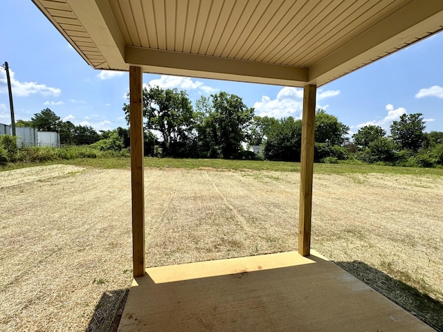 564 Twyla Dr, Lebanon, TN 37087 - view of yard with a patio