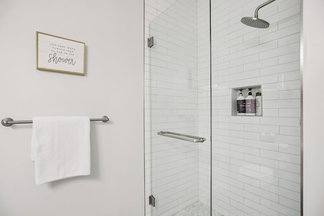 4858 Chelanie Cir, Murfreesboro, TN 37129 - bathroom with a stall shower