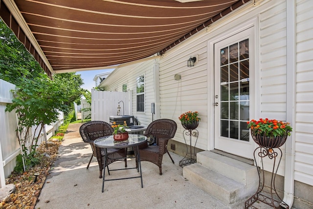 4858 Chelanie Cir, Murfreesboro, TN 37129 - view of patio / terrace with entry steps and outdoor dining space