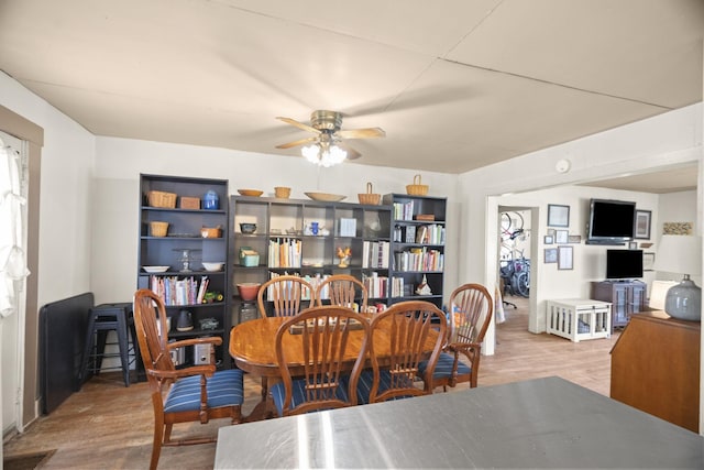 1509 5th Ave W, Springfield, TN 37172 - dining area featuring a ceiling fan and wood finished floors