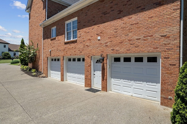 136 N Country Club Dr, Hendersonville, TN 37075 - photo 40