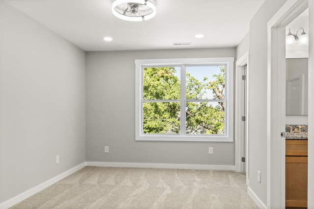 415 9th St, Clarksville, TN 37040 - unfurnished room featuring ceiling fan, light colored carpet, and recessed lighting