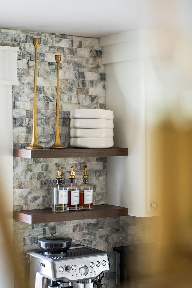 3510 Bybee Branch Rd, Mcminnville, TN 37110 - view of indoor dry bar