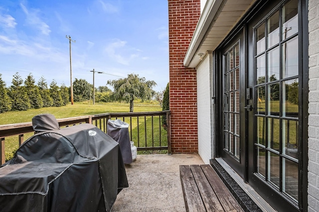 3510 Bybee Branch Rd, Mcminnville, TN 37110 - wooden terrace with area for grilling