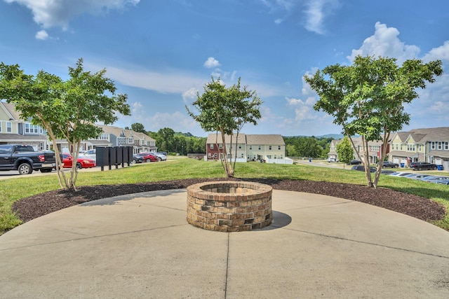 258 Dartmoor Pl, Goodlettsville, TN 37072 - view of patio with a residential view