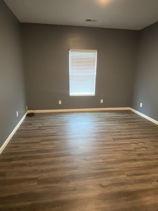 313 Hobbs Ave, Lebanon, TN 37087 - unfurnished room with dark wood-type flooring