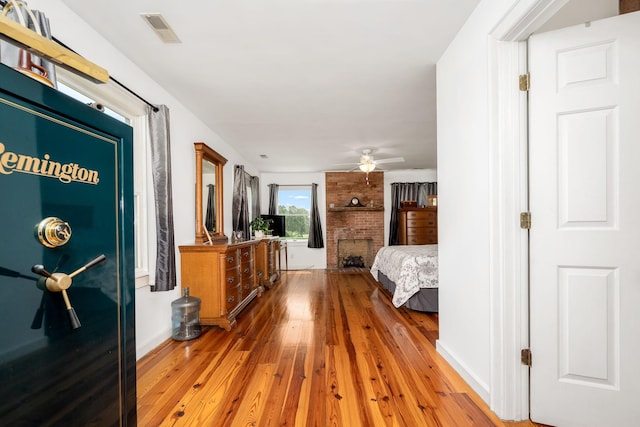 540 Powell Hollow Rd, Tullahoma, TN 37388 - bedroom with light wood finished floors and baseboards